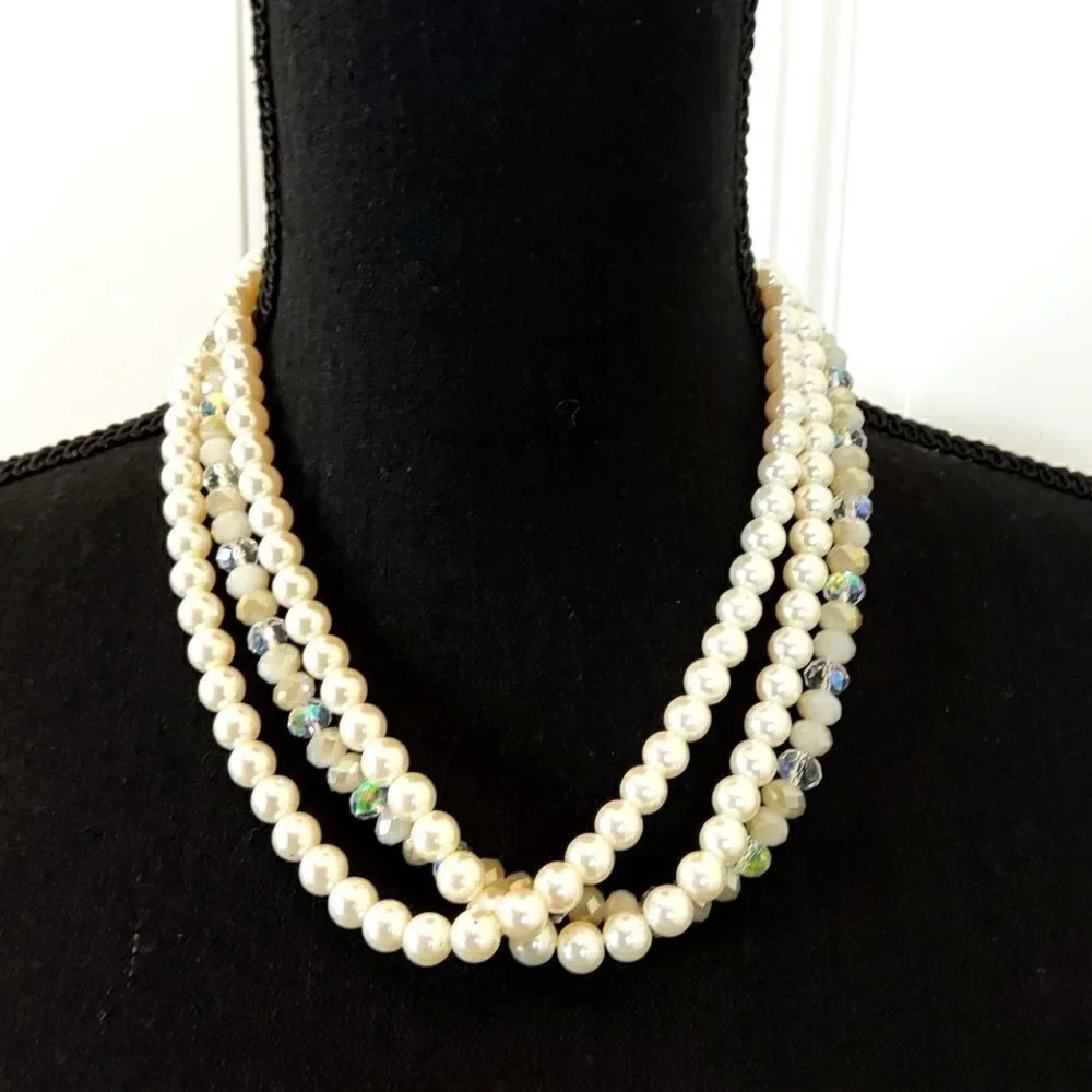 (3/$20) Faux Pearl 3 strand silver tone necklace